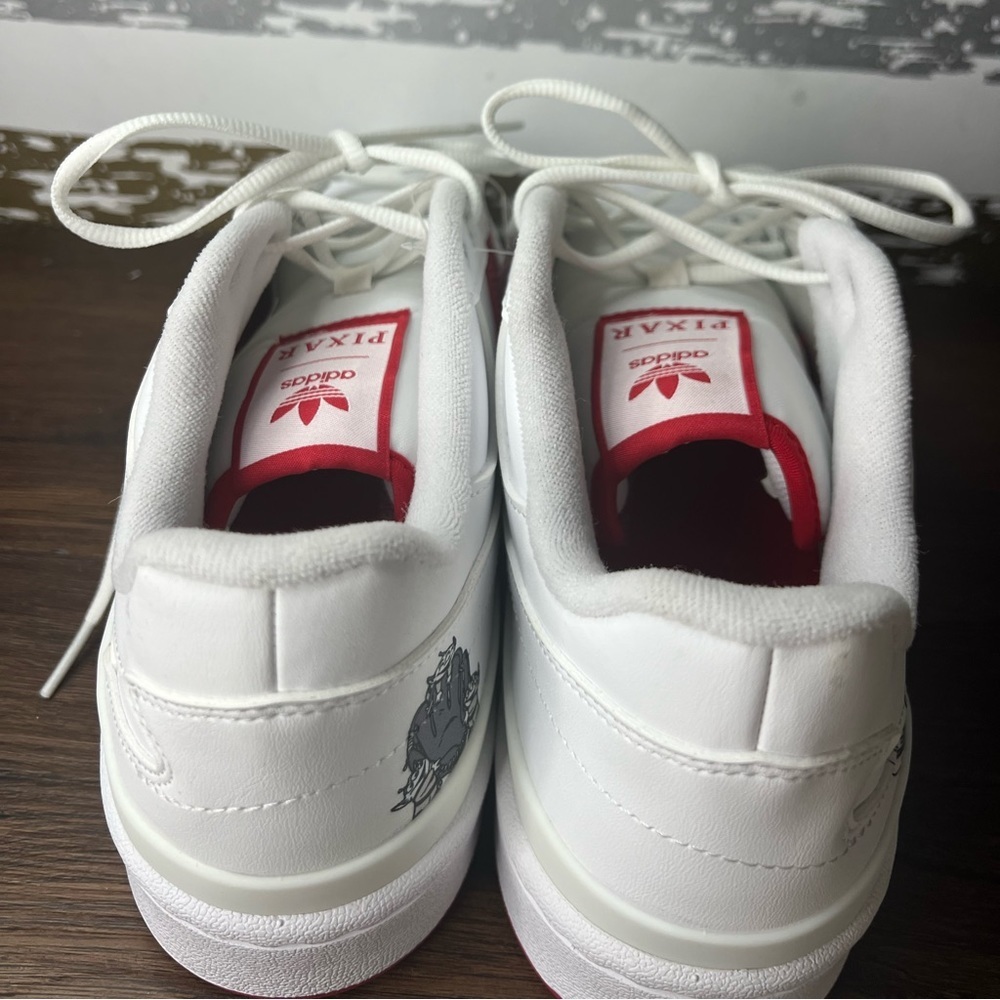 Adidas “Disney and Pixar” - Picture 3 of 11
